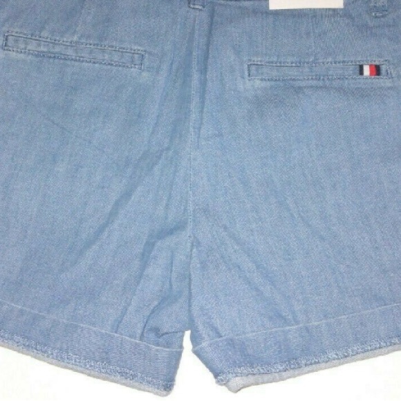 Tommy Hilfiger Women's Flex 5 in Classic Stretch Shorts Blue Denim Size 4 - Picture 4 of 9
